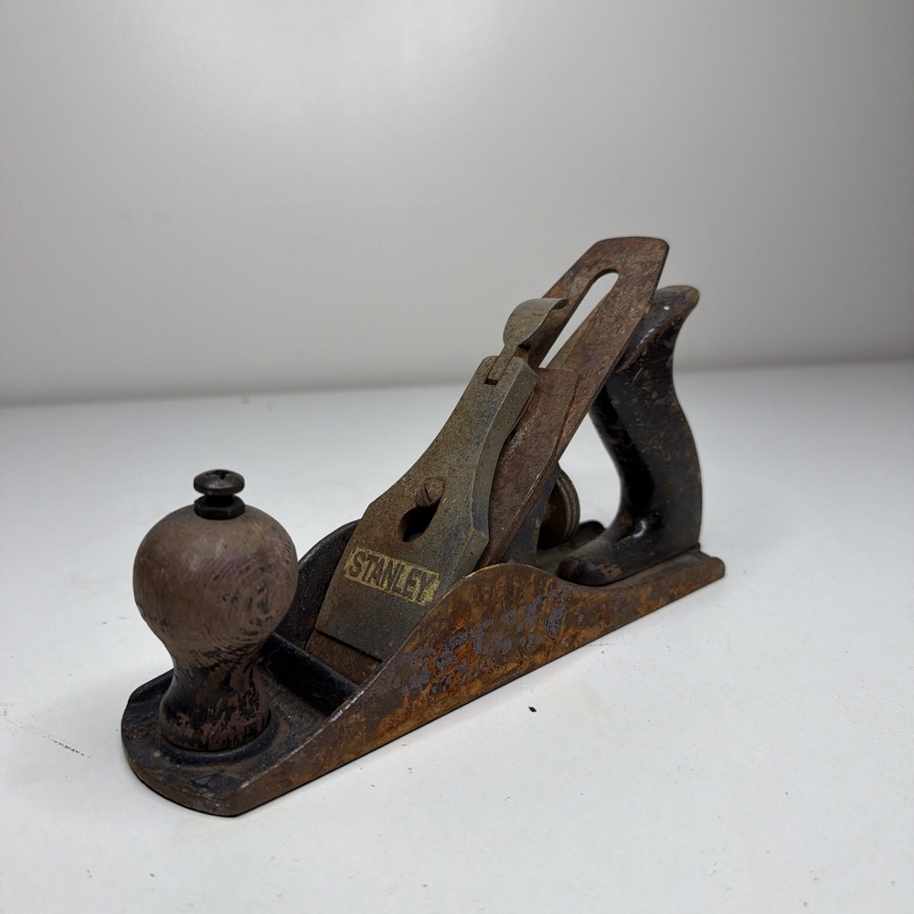 VINTAGE STANLEY BAILEY No. 4 WOOD PLANE WOODWORKING TOOL